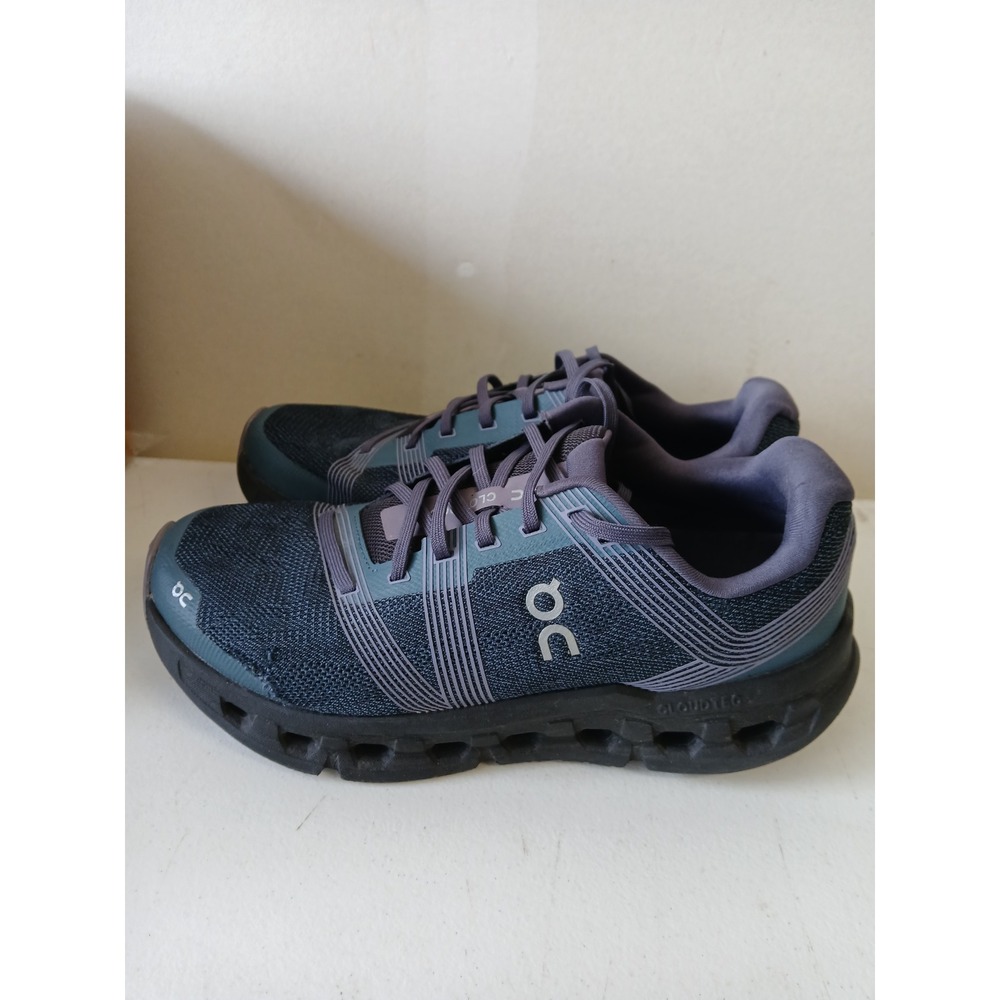 On cloudsgo storm magnet size 9 womens shoe running fitness gym walking
